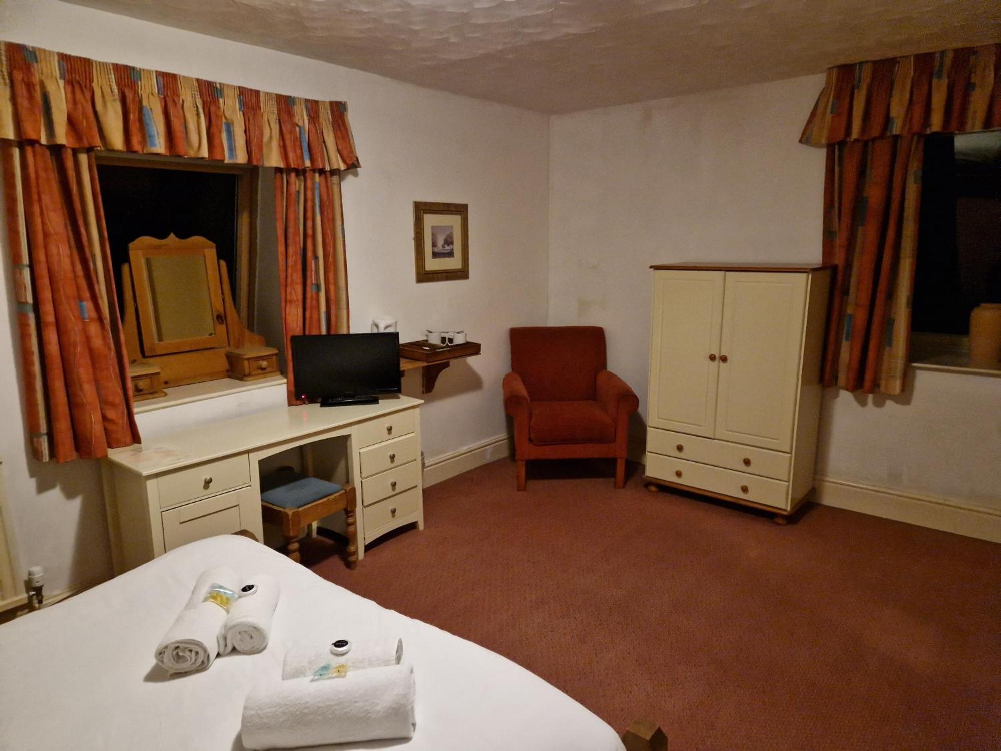 The Menai Hotel And Bar Bangor  Habitación foto